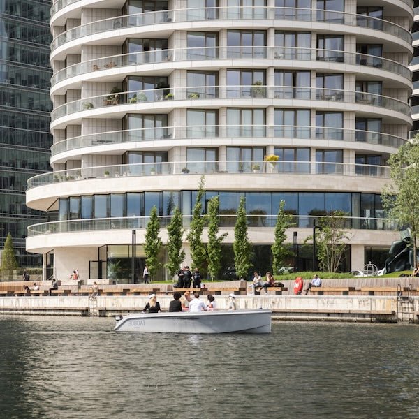 ROE, CANARY WHARF, LONDON | LIGHTING - DYKE & DEAN | PHOTOGRAPHY - LISA TSE - DYKE & DEAN