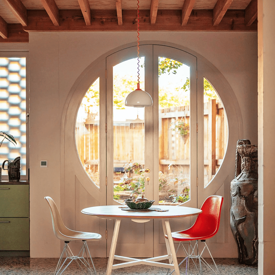 60's OPALINE RETRACTABLE CORD LIGHT - DYKE & DEAN