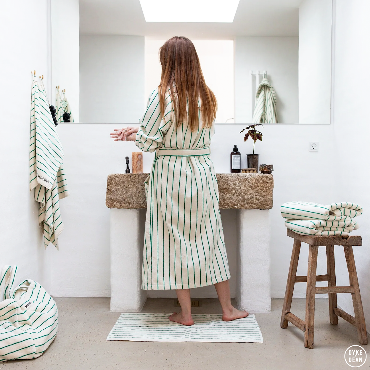 NARAM BATH ROBE PURE WHITE & GRASS