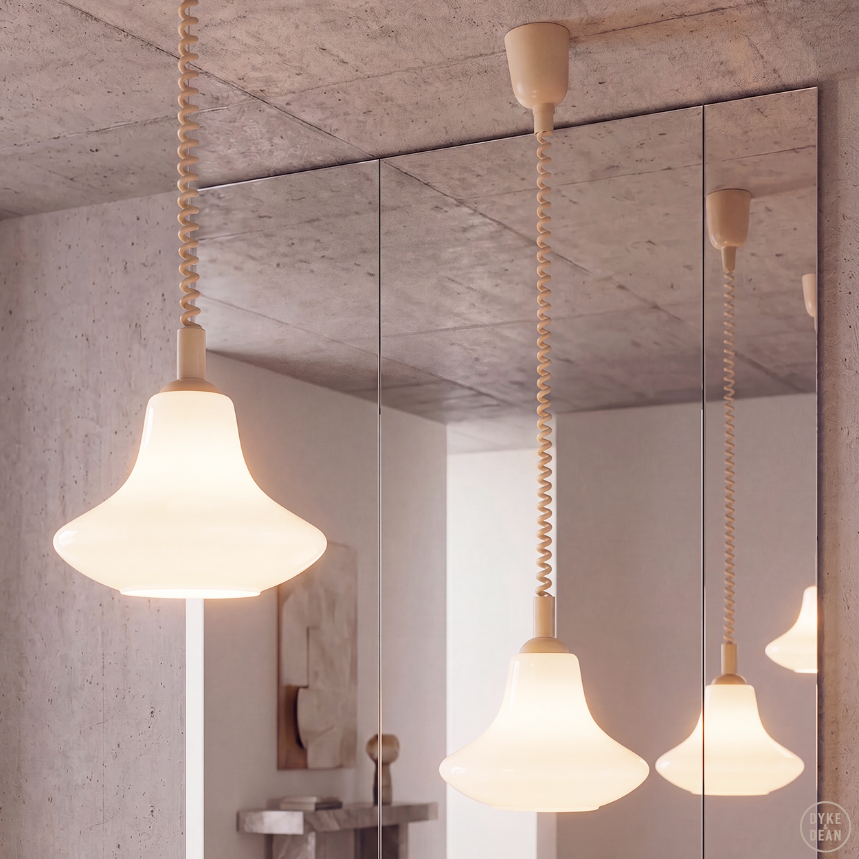 DANISH OPALINE RETRACTABLE CORD LIGHT