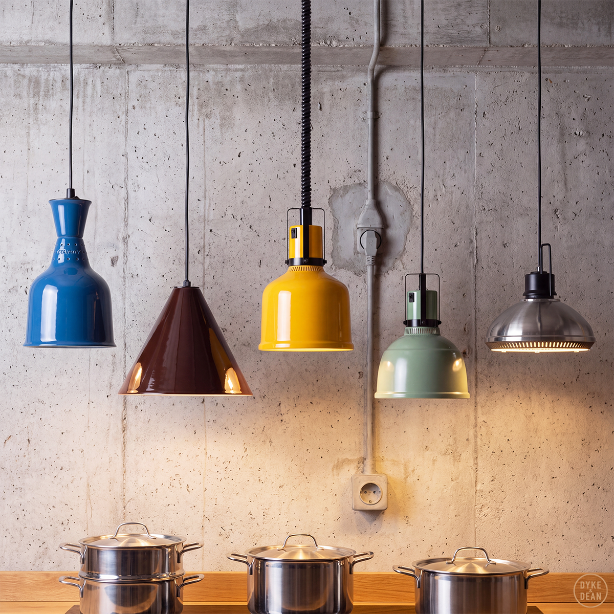 Stay hot heat lamp pendant focus MS retractable cord colour