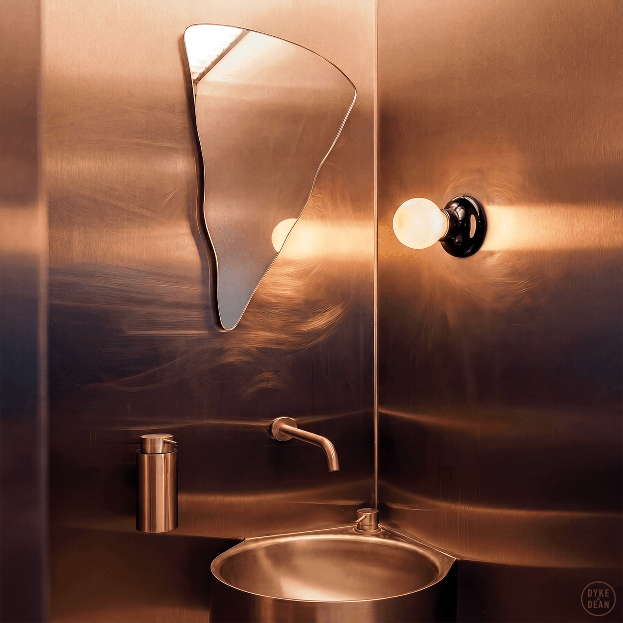 CERAMIC WALL & CEILING LAMP BLACK - DYKE & DEAN