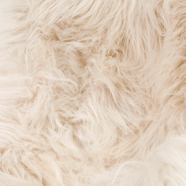 CUERO TABURETE DE OCA VOLADOR BLANCO OVILLO LARGO