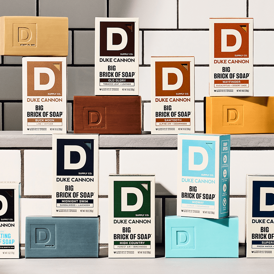 DUKE CANNON BIG ASS BRICK OF SOAP OLD GLORY - DYKE & DEAN