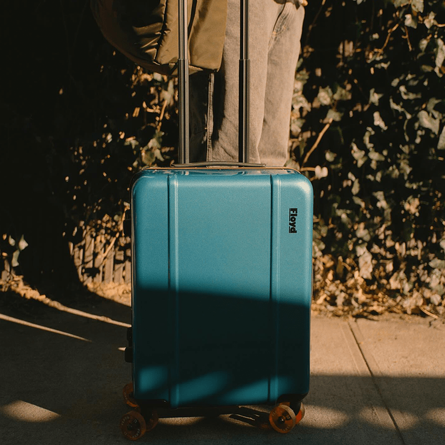 FLOYD CABIN TRAVEL CASE PACIFIC BLUE - DYKE & DEAN