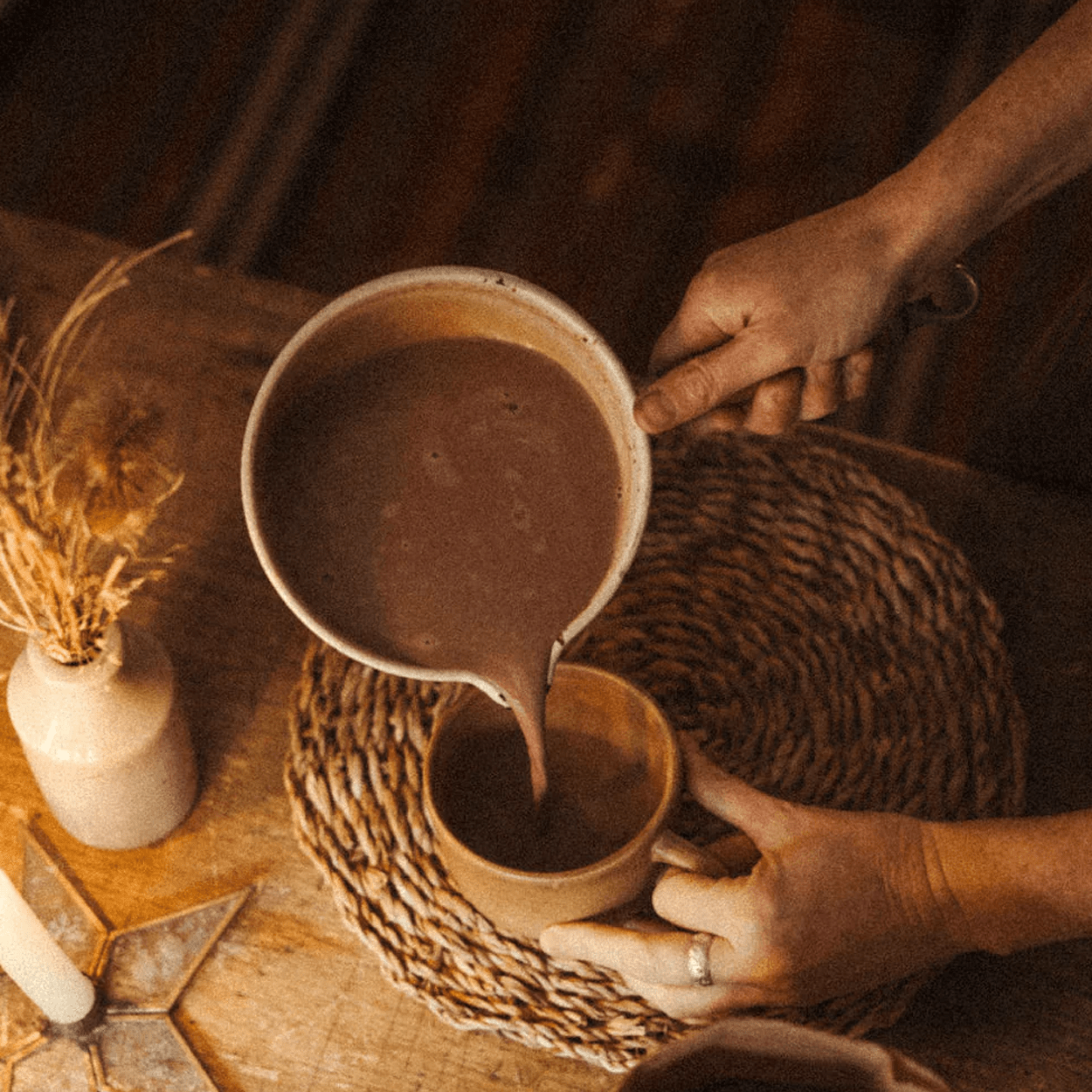 HARTH CINNAMON HOT CHOCOLATE - DYKE & DEAN