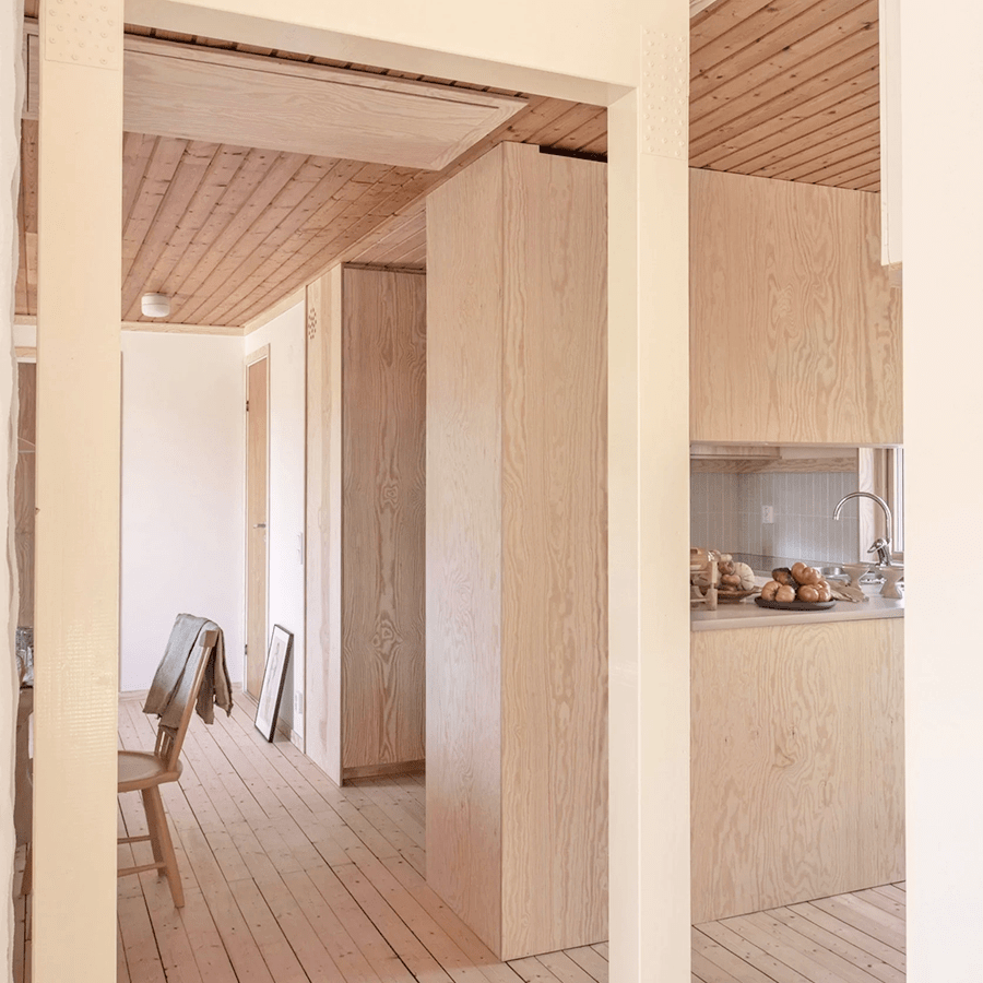 IFO ELECTRIC 140/115 PORCELAIN WHITE IP44 LED - DYKE & DEAN