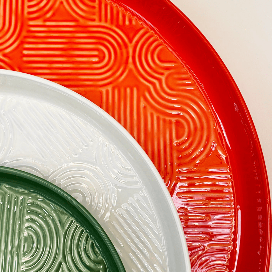 LUX PLATEAU TRAY GREEN 350mm - DYKE & DEAN