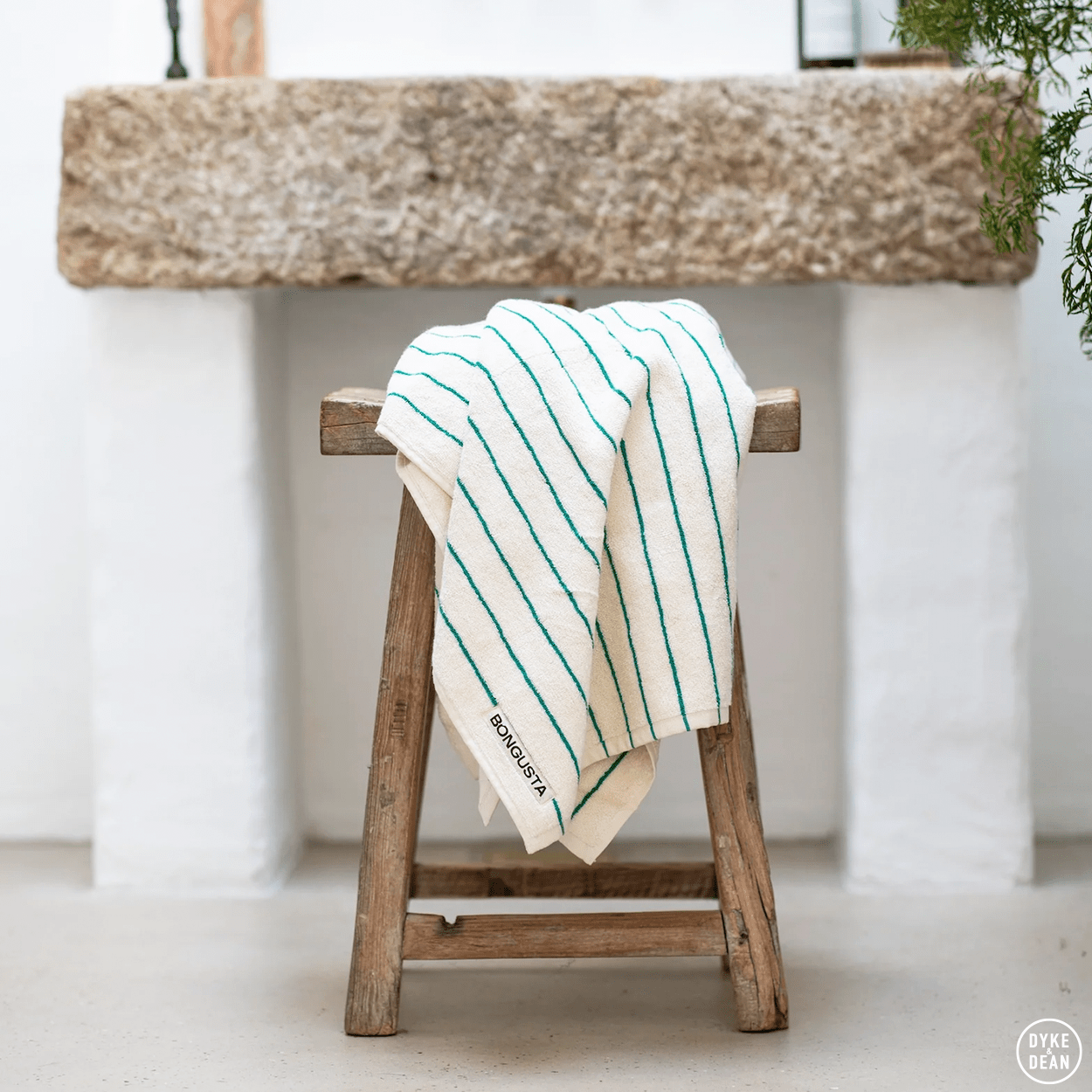 NARAM BATH TOWELS PURE WHITE & GRASS - DYKE & DEAN