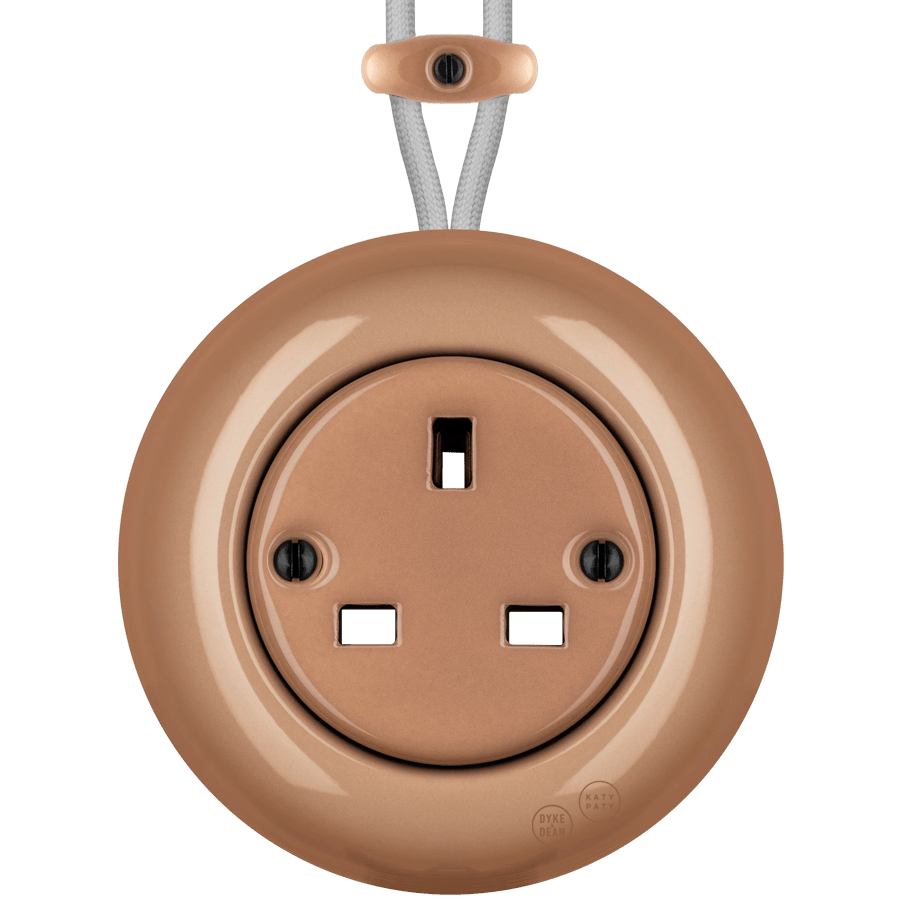 PORCELAIN KATY PATY COLONA ROUND SURFACE MOUNTED UK SOCKET DERMA - DYKE & DEAN