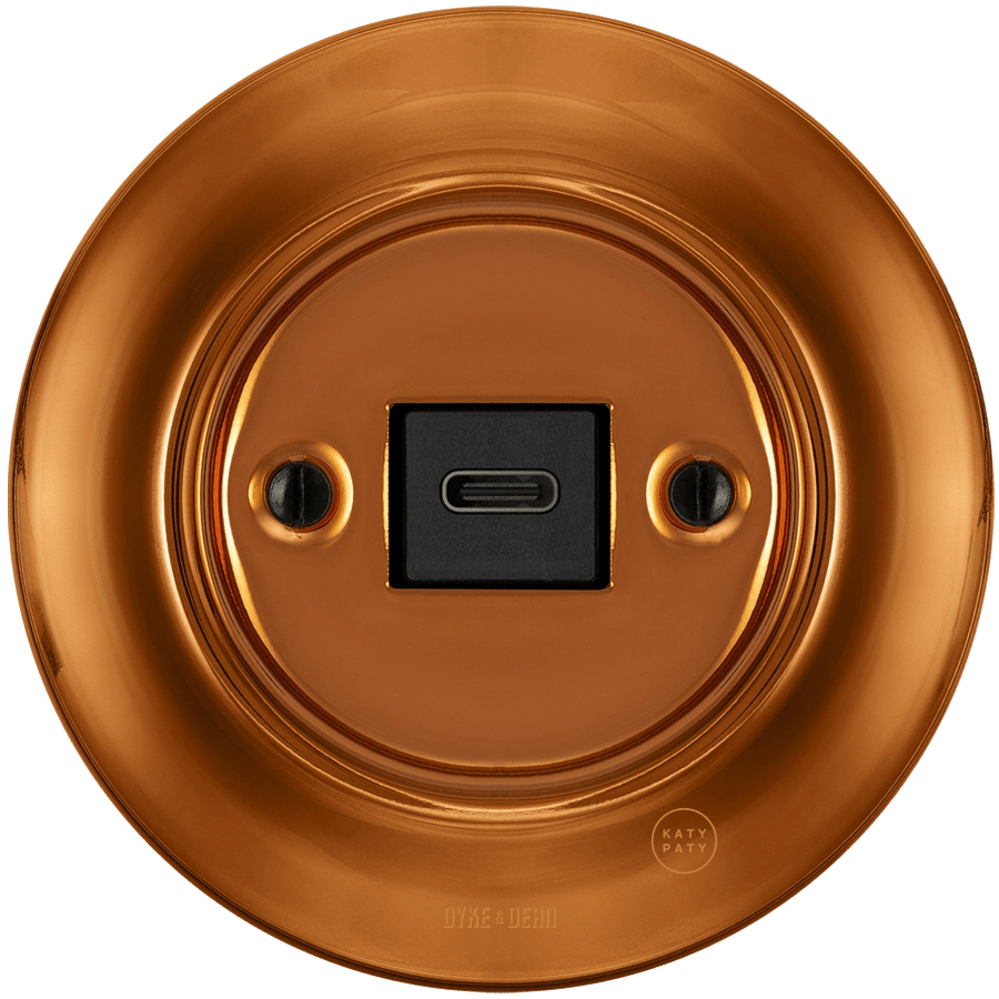 PORCELAIN WALL SOCKET BRONZE USB - C - DYKE & DEAN
