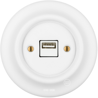 PORCELAIN WALL USB CHARGER SOCKET MATT WHITE - DYKE & DEAN