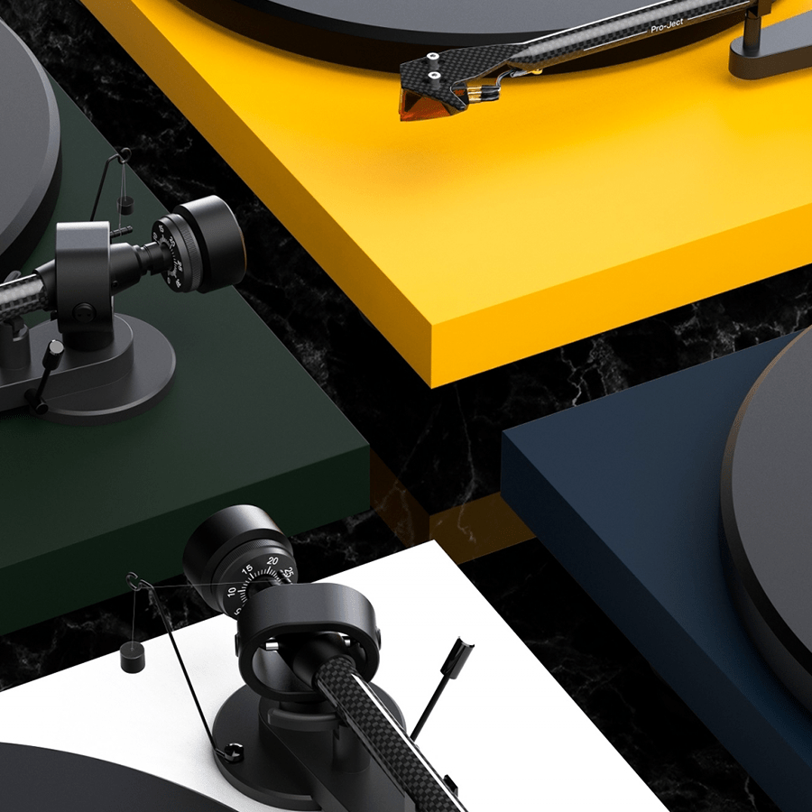 PRO - JECT DEBUT CARBON EVO TURNTABLE GREEN OUTLET - DYKE & DEAN
