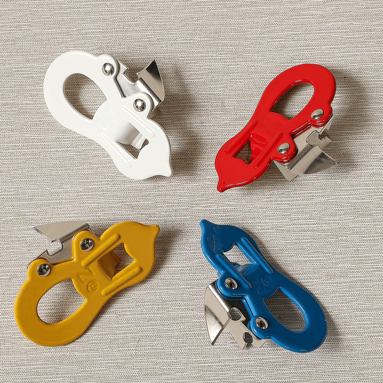 SHOWA RED BOTTLE & CAN OPENER - DYKE & DEAN