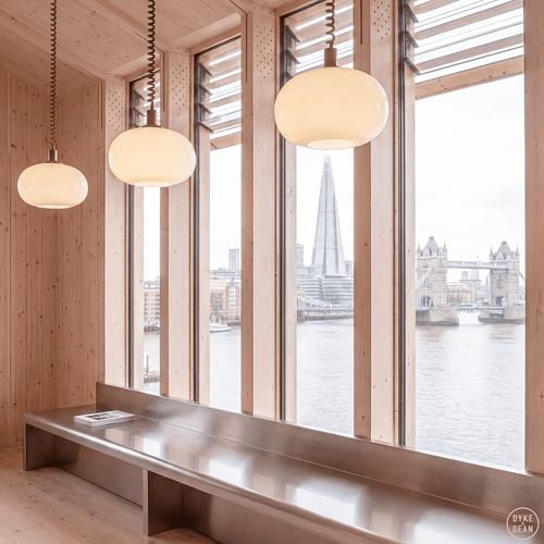 SPHEROID OPALINE RETRACTABLE CORD LIGHT - DYKE & DEAN