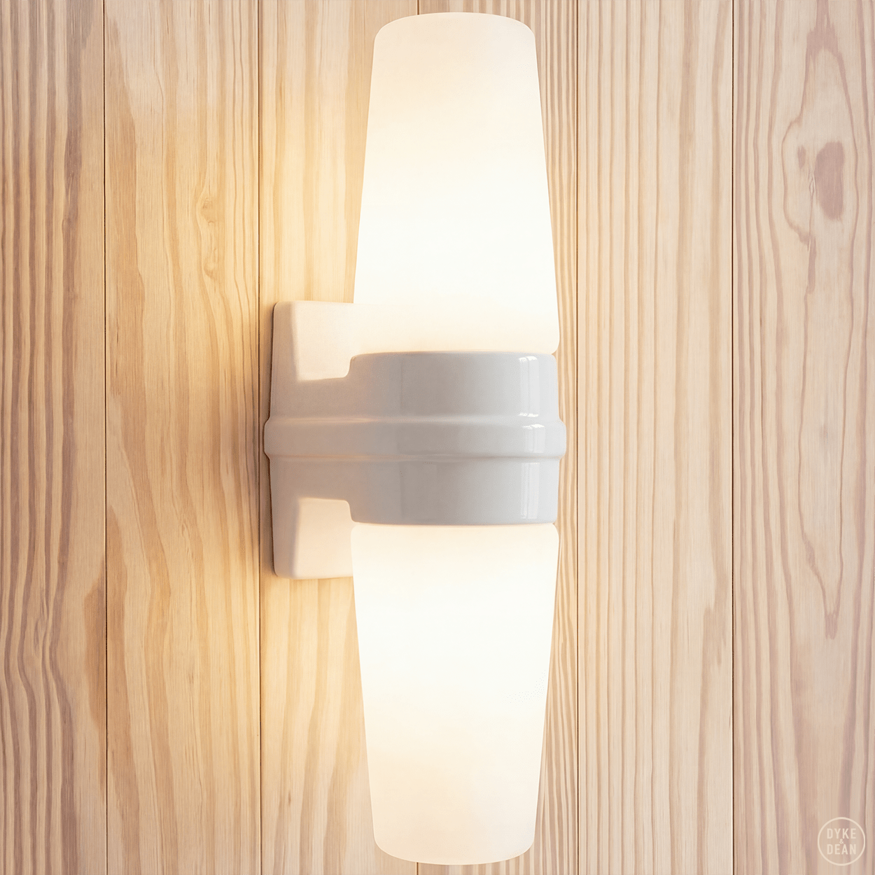 WHITE DOUBLE PORCELAIN WATERPROOF WALL MOUNTED LIGHT - DYKE & DEAN