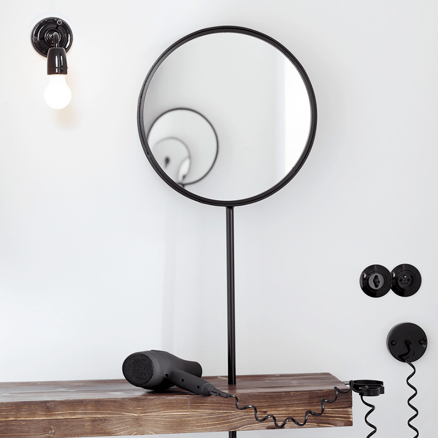 BLACK CERAMIC 90° DEGREE WALL LIGHT - DYKE & DEAN