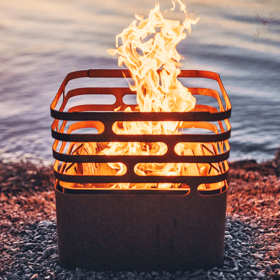 CUBE FIRE BASKET & GRILL RUSTY CUBE GRILL - DYKE & DEAN