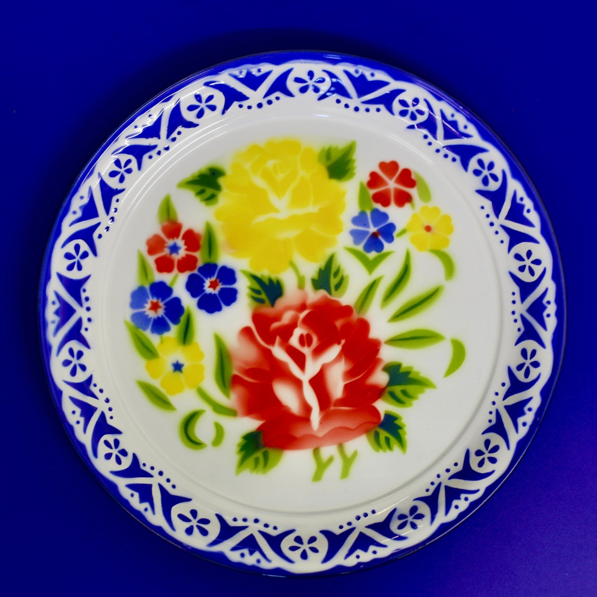 FLOWER ENAMEL TRAY BLUE - DYKE & DEAN