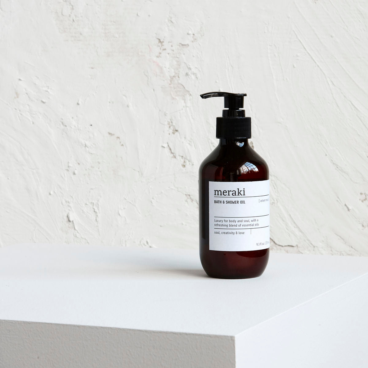 MERAKI BATH & SHOWER OIL VELVET MOOD - DYKE & DEAN