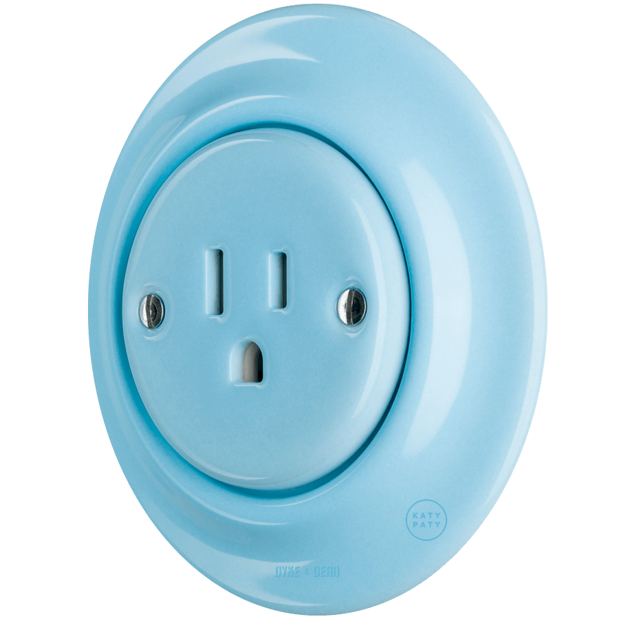 PORCELAIN WALL SOCKET PASTEL BLUE USA 15 AMP - DYKE & DEAN