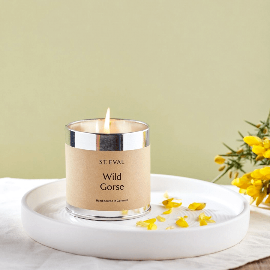 WILD GORSE TIN CANDLE - DYKE & DEAN